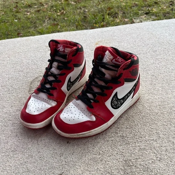 Dior air Jordan high, red and black and white